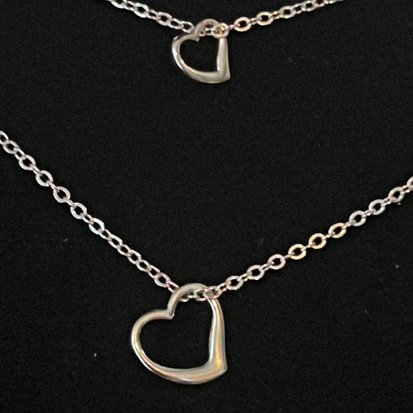 Double heart necklace - Picture 2 of 3